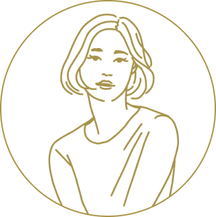 ショートカット女性